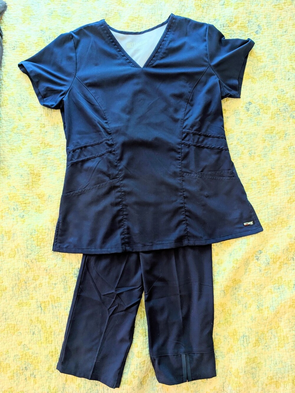 Grey's Anatomy Navy V-Neck Scrub Top & Pants Set - Picture 1 of 8